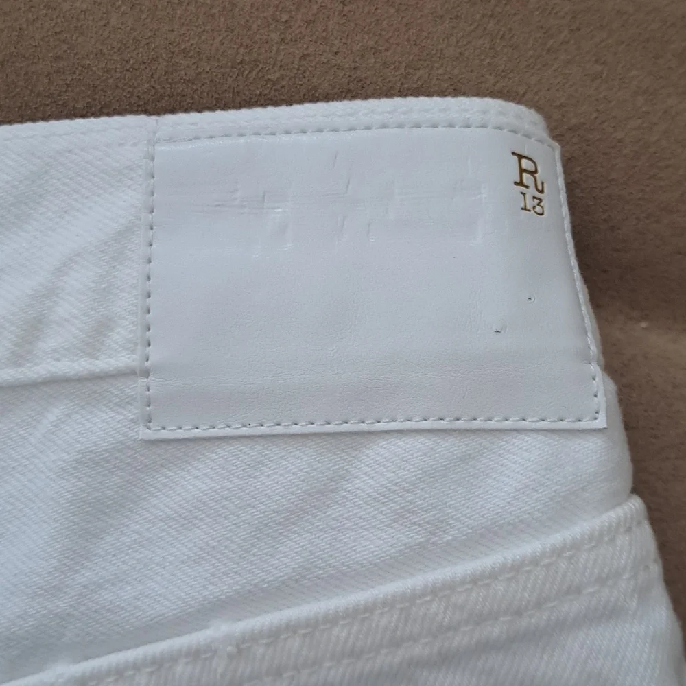 R13 White Denim Crossover Shorts NWT in Nico sz27 - Picture 5 of 14